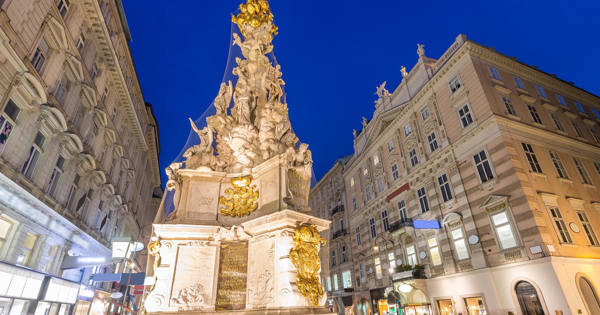 Classic City Tour by Minivan or Limousine - 7 Hours
