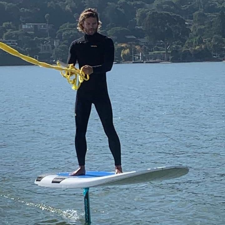 Foilboard Skills Lesson - Tow behind the boat