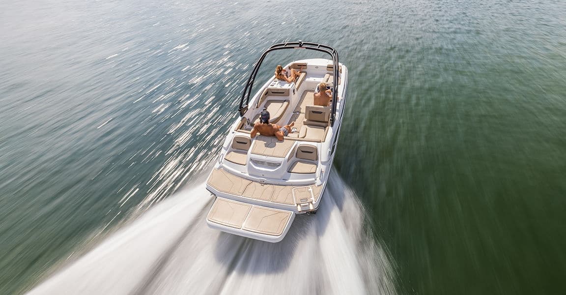 21' Sundeck Boat