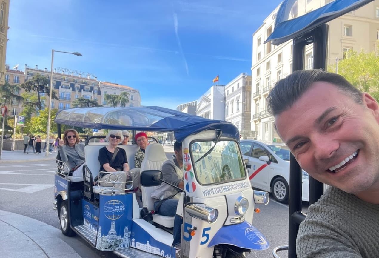 Majestic City Tour - 90 min