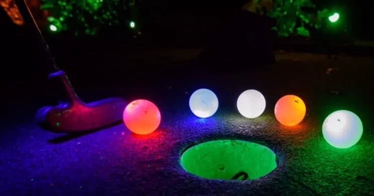 Glo Golf