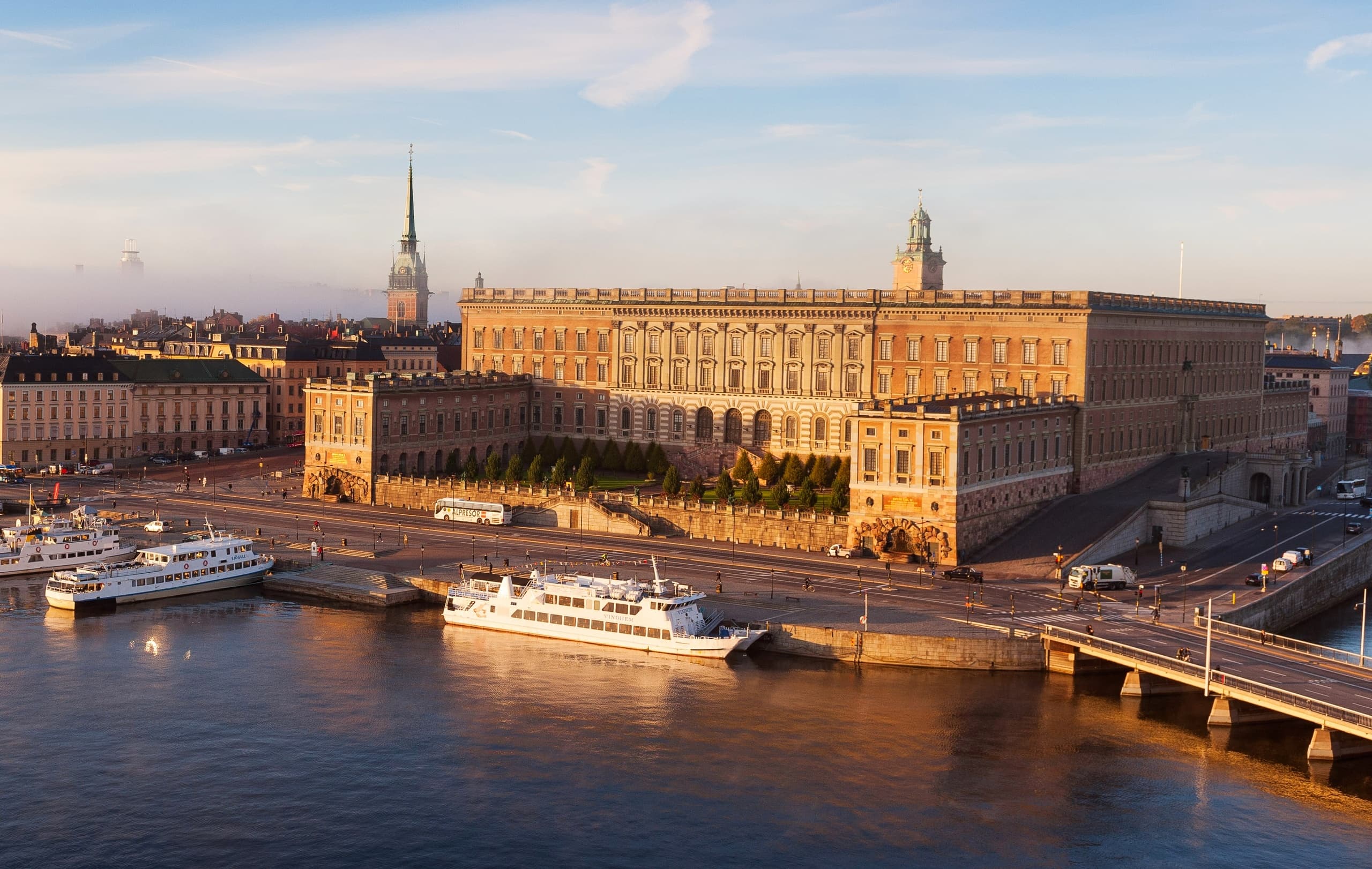 Public Swedish Royal and Nobility Castle Tour