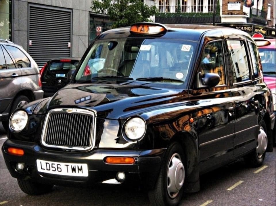 From/To London From/to Southampton: Private Transfer