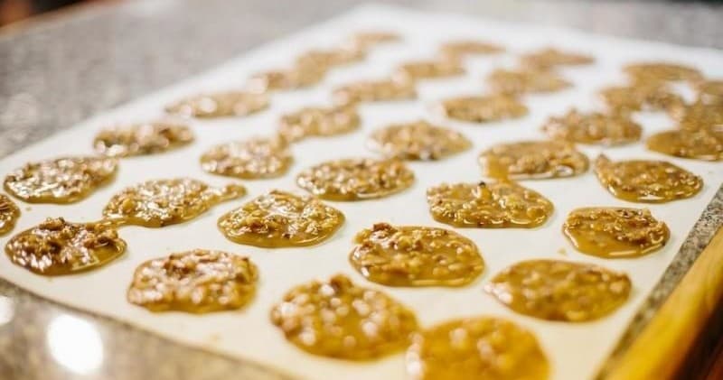 Demo: Gumbo, Jambalaya, Bananas Foster, Pralines, and a Biscuit with Molasses