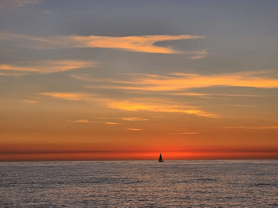 4-Hour Voyage