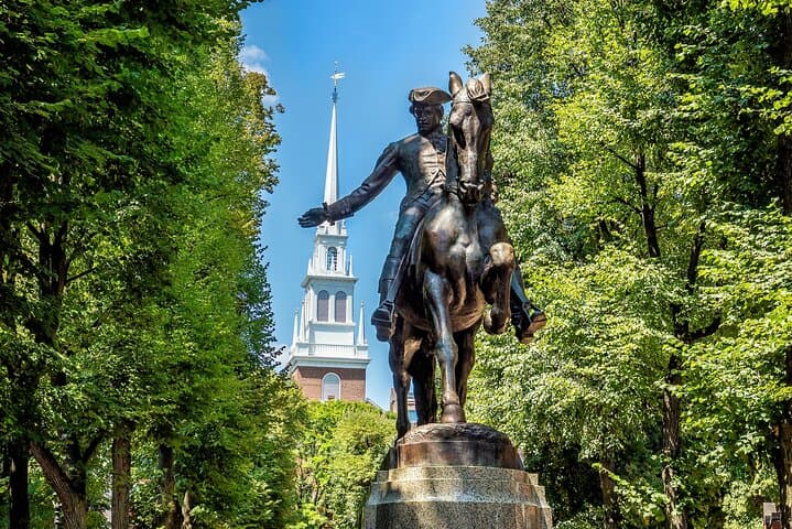Boston: Freedom Trail History Small Group Walking Tour