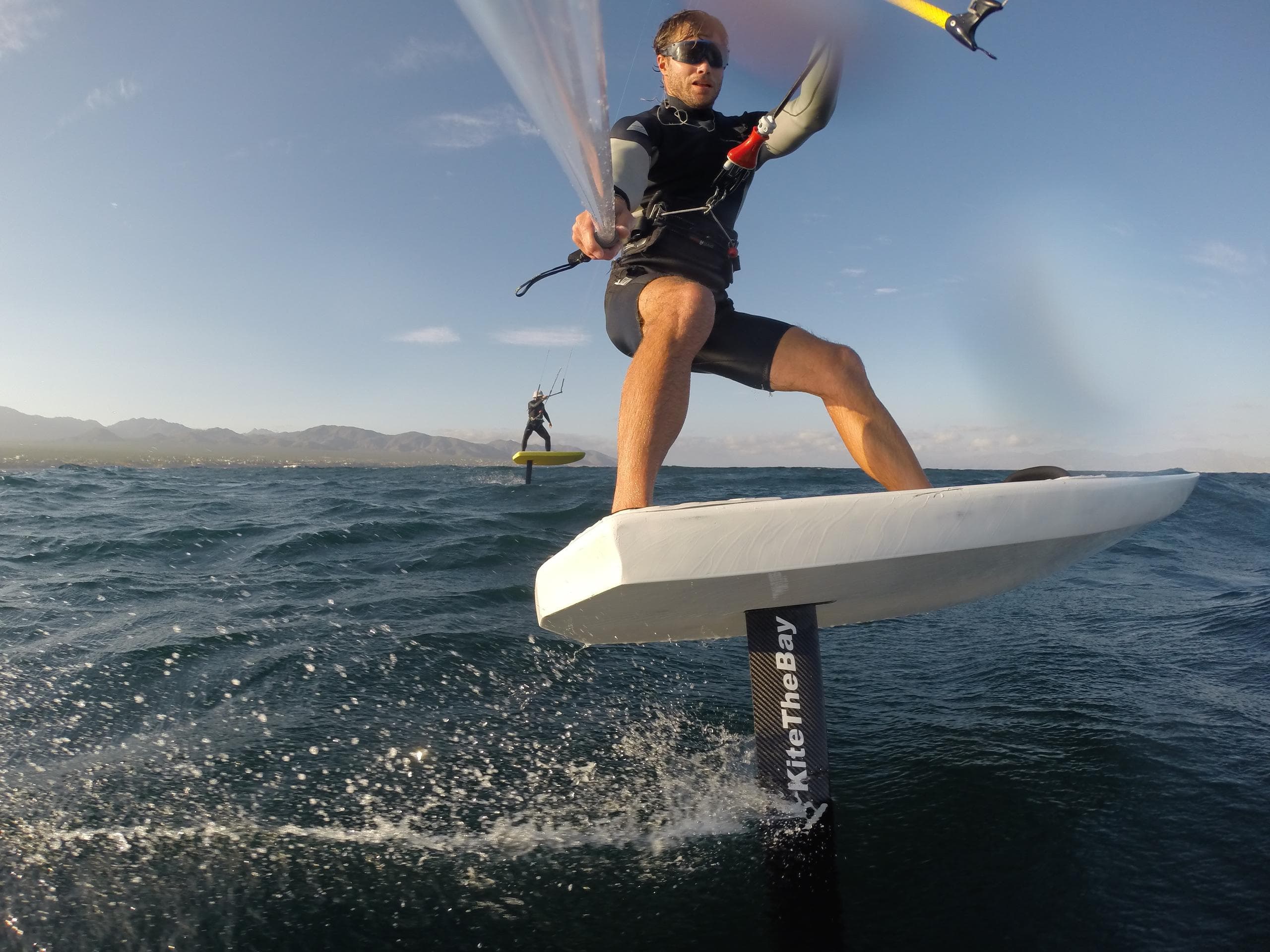Foil Kitesurfing